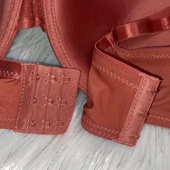 3/$30 Danskin Rust Orange Underwire Bra 42D - Picture 10 of 13